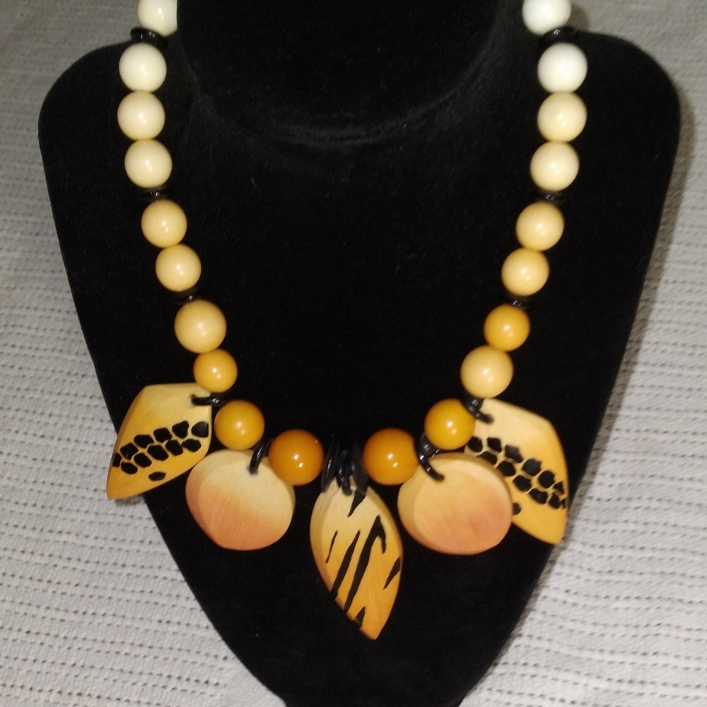 Vintage Wood Handmade Necklace
